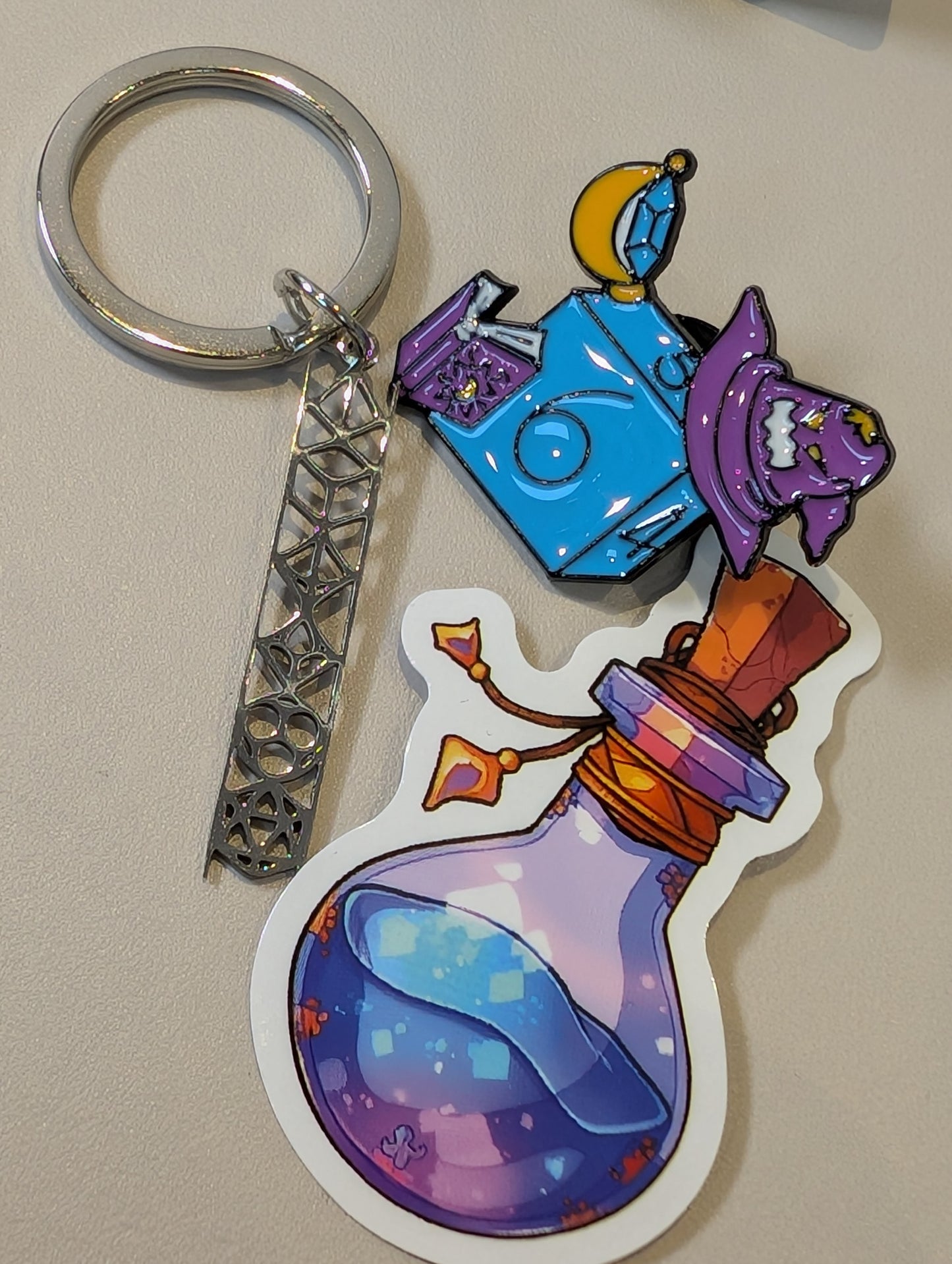 Wizard Dice Pack – Polyhedral Dice Set with Sticker, keyring, and Badge!