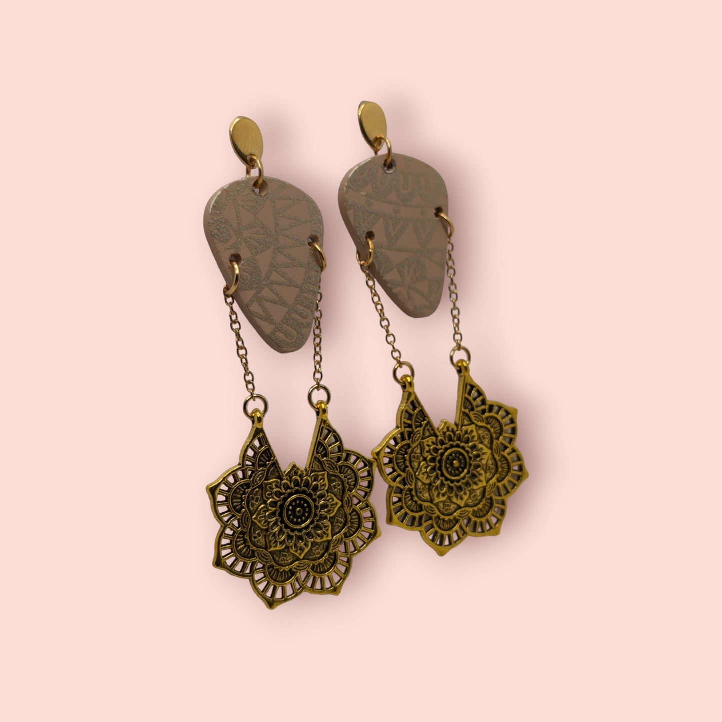 Caramel kisses themed earrings caramel queen