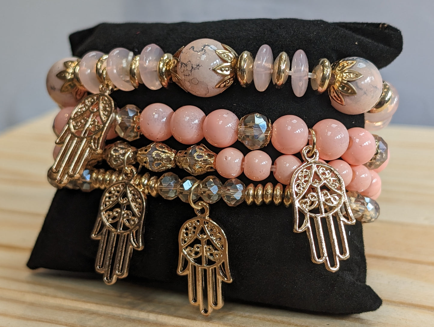 Stackems hamsa hand peach bracelet set. Spring summer collection