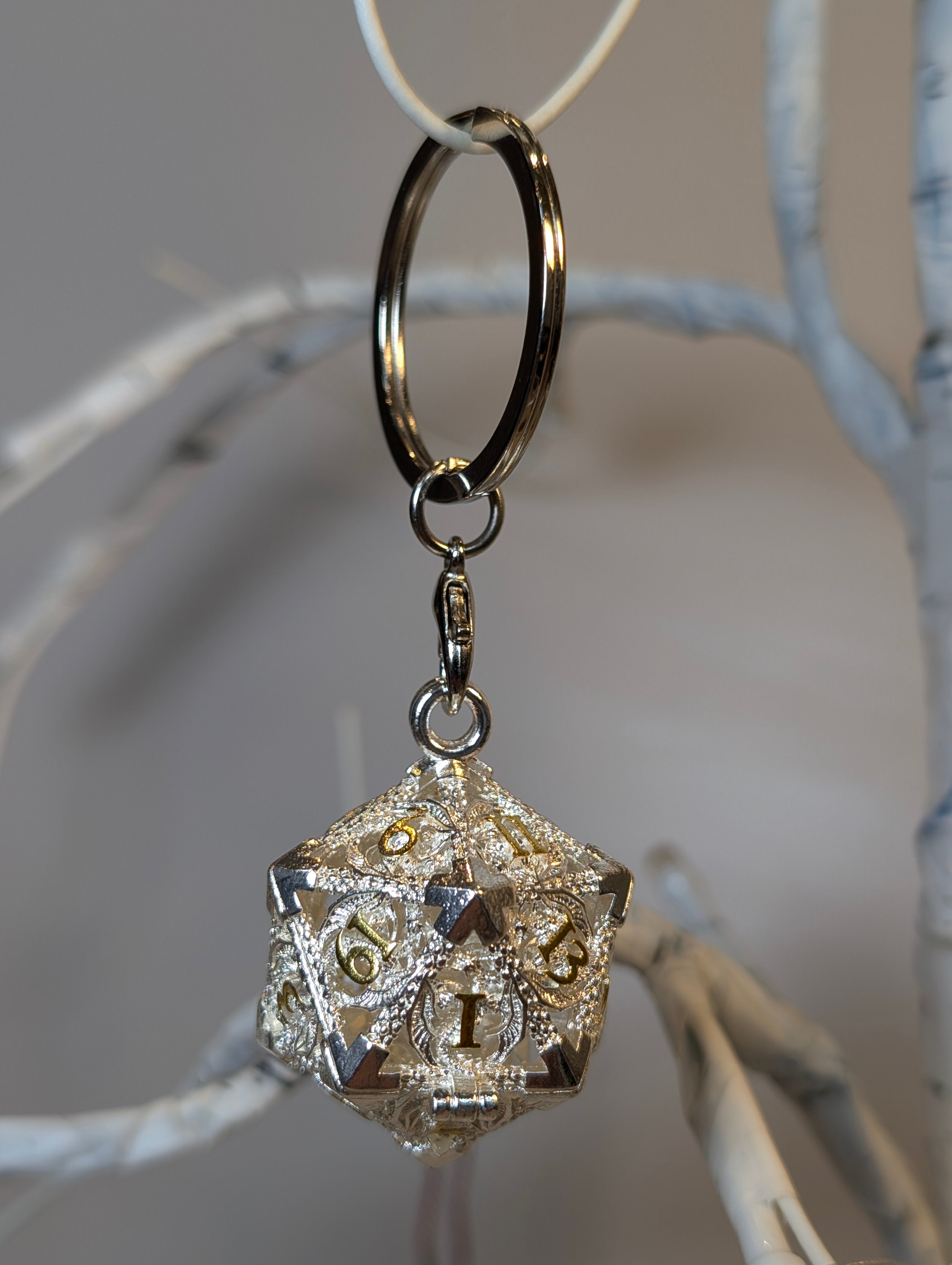 Gilded Void Hollow Metal Dice Set & D20 Keychain – silver