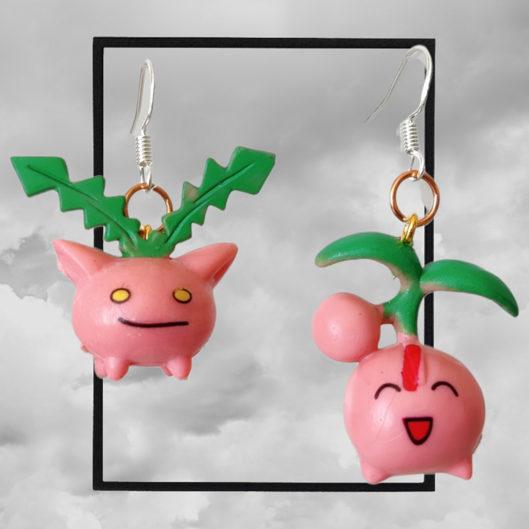 Retro pokemon figure handmade earrings - Squirtle & bulbasaur