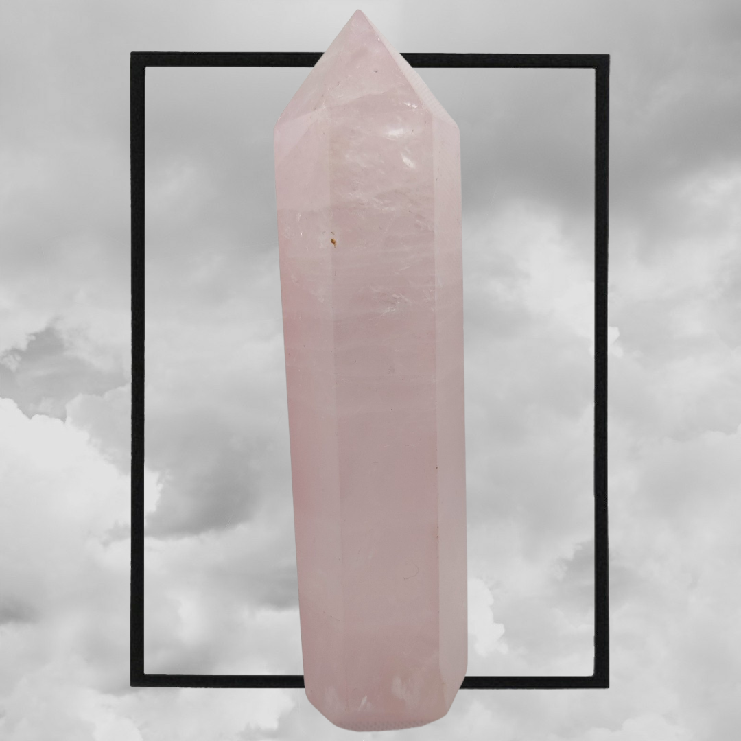 Rose quartz tower 565g, 7" x 2"