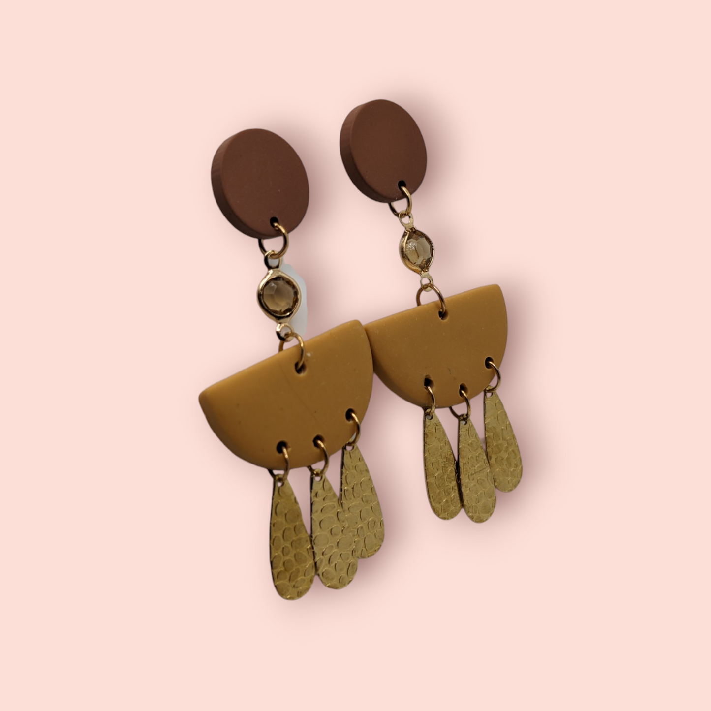 Caramel kisses themed earrings gold triplet